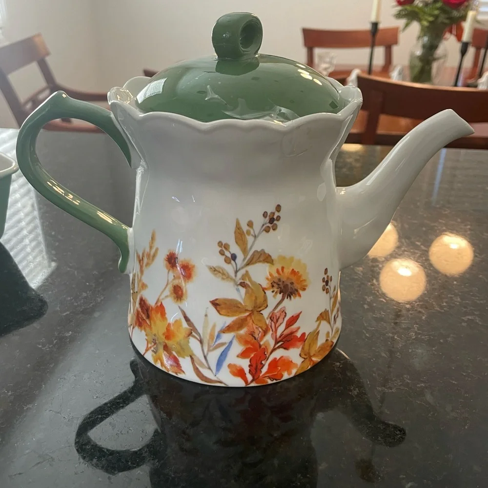 Potter’s Studio - Teapot Autumn/Fall Flowers - Green Lid & Handle